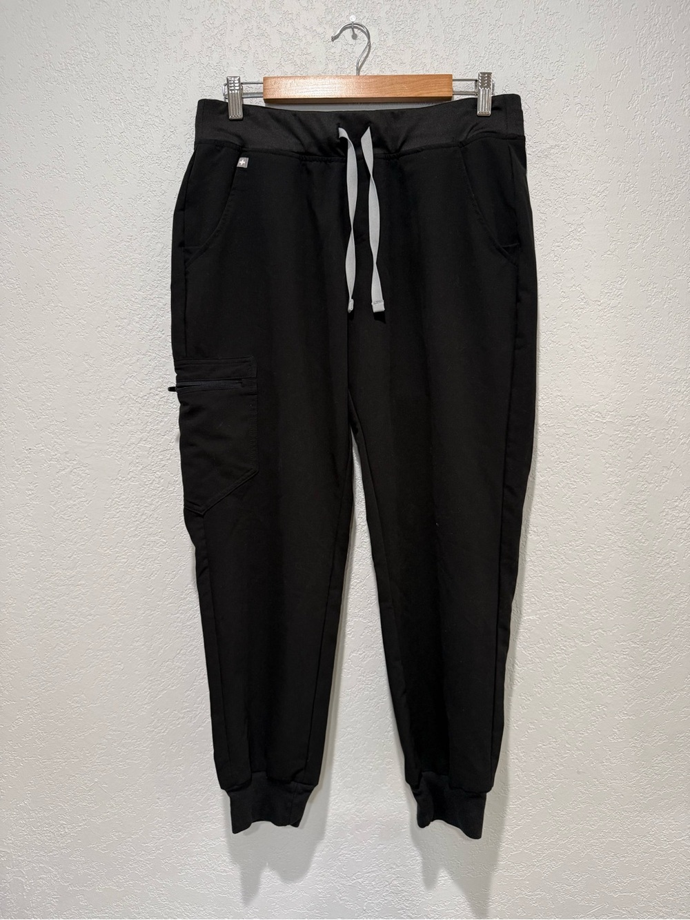 FIGS Women’s Black Technical Joggers